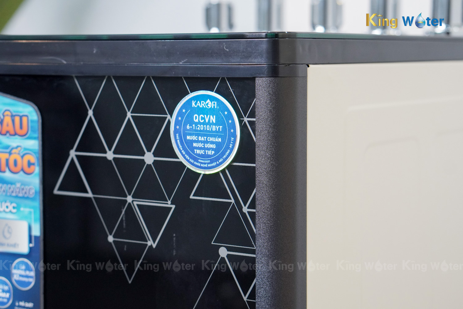 Máy Lọc Nước R.O Nóng Lạnh Karofi KAD-D66S | Cây Đứng 11 Lõi