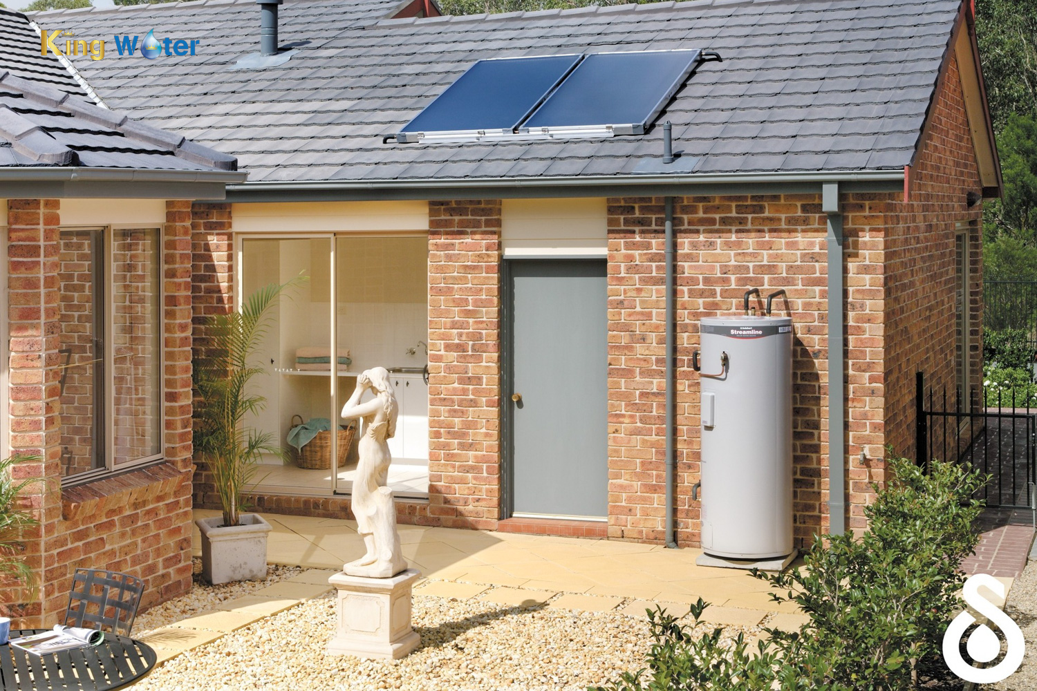 Máy nước nóng năng lượng mặt trời Solahart STREAMLINE 320L