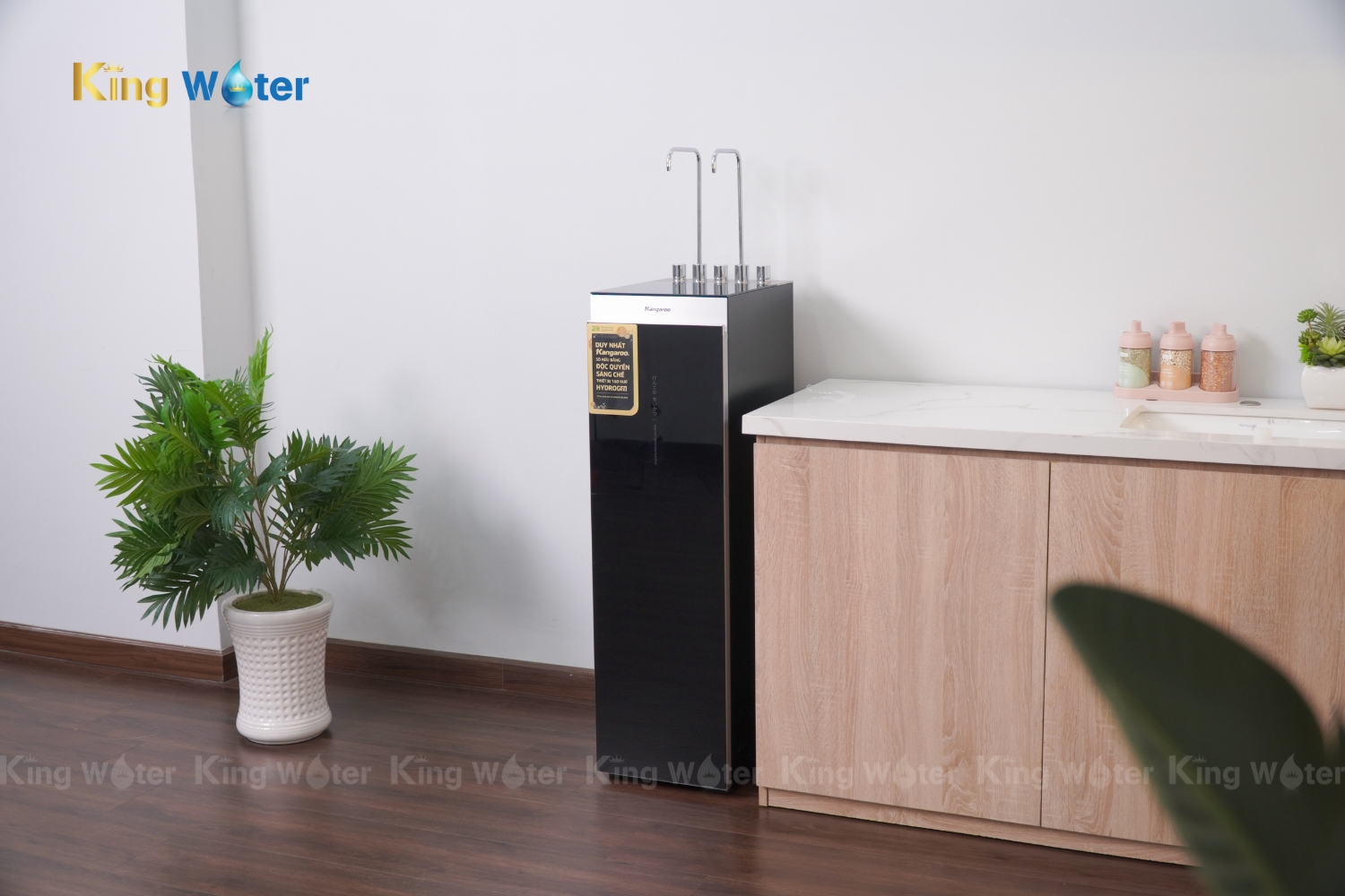 Máy Lọc Nước RO Nóng Lạnh Hydrogen Kangaroo Sumire KG12A8 | Tủ Đứng 12 Lõi