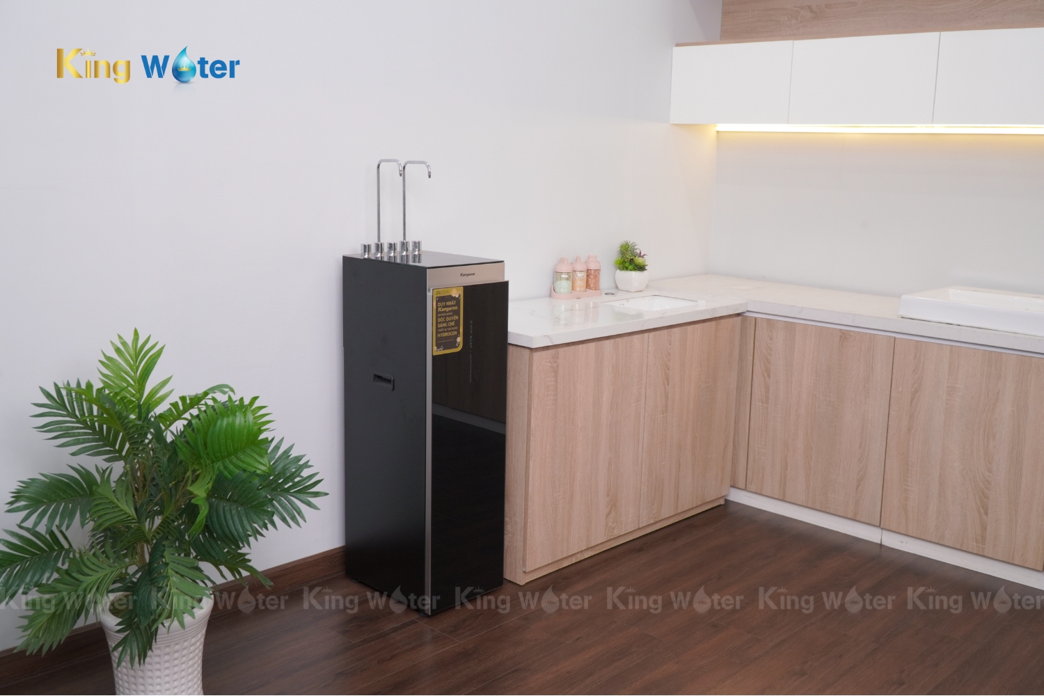 Máy Lọc Nước RO Nóng Lạnh Hydrogen Kangaroo Sumire KG12A8 | Tủ Đứng 12 Lõi