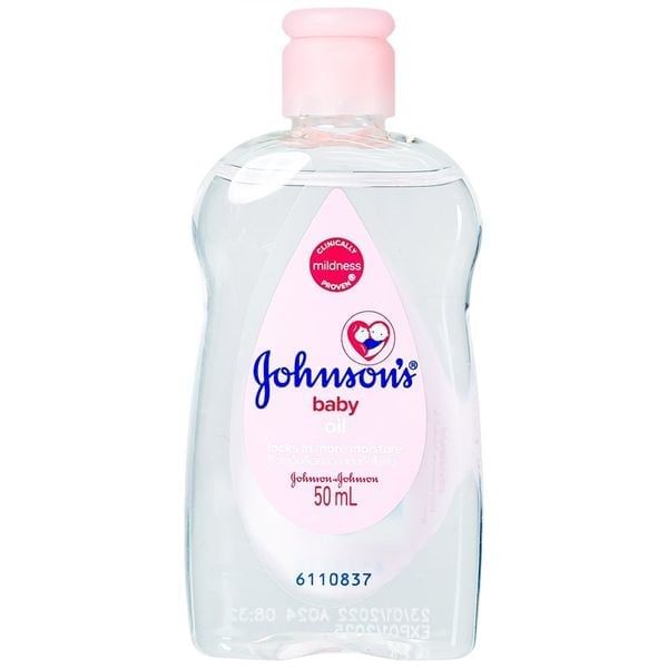 Dầu mát xa Gohnson's Baby Oil Massage và Dưỡng Ẩm Cho Bé Chai 50ml/200ml