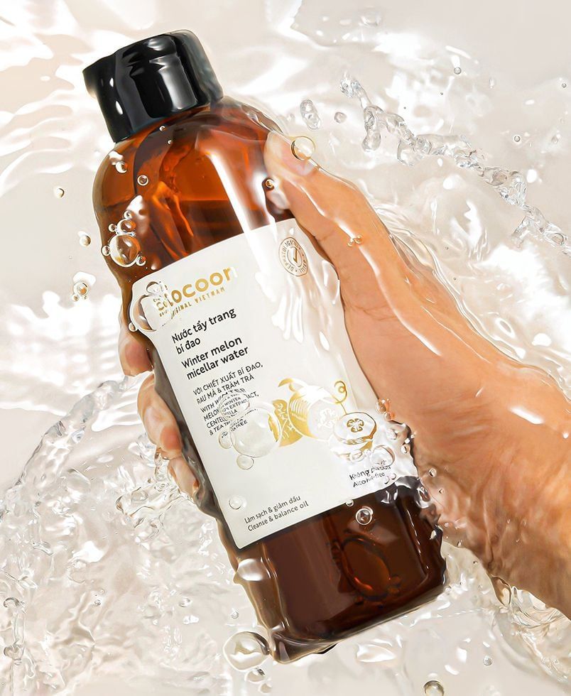 Nước Tẩy Trang Bí Đao Cocoon Làm Sạch & Giảm Dầu 500ml