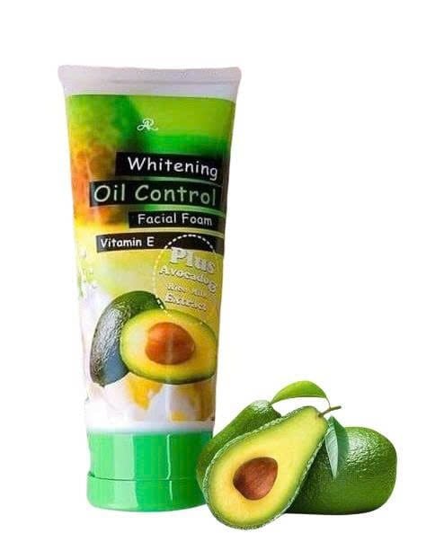 Sữa rửa mặt bơ kiểm soát dầu Aron Whitening Oil Control 210g