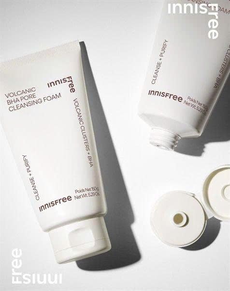 Sữa Rửa Mặt Innisfree Tro Núi Lửa Jeju Volcanic Bha Pore Cleansing Foam Sạch Sâu Se Khít Lỗ Chân Lông 150g