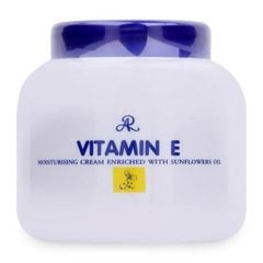 Aron kem dưỡng thể Vitamin E nắp xanh 200ml