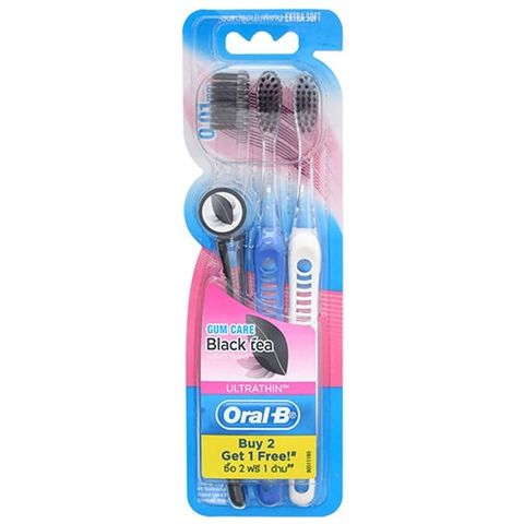 Bàn chải đánh răng Oral-B trà đen siêu mềm mảnh vỉ 3 cây
