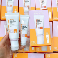 Set Kem Chống Nắng Tone-Up Protection Kiềm Dầu Nâng Tông CNP 50ml + 31ml