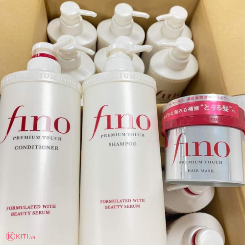 Dầu xả Shiseido Fino Premium Touch hỗ trợ phục hồi tóc hư tổn 550ML