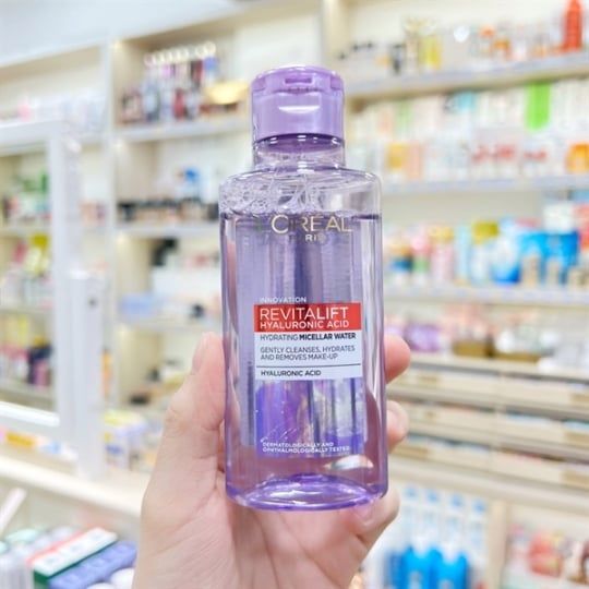 Nước Tẩy Trang L'Oreal Revitalift Hyaluronic Acid