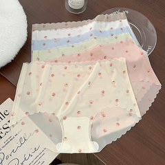 Quần Lót Nữ Su Tơ Họa Tiết Trái Dâu Không Viền Quyến Rũ