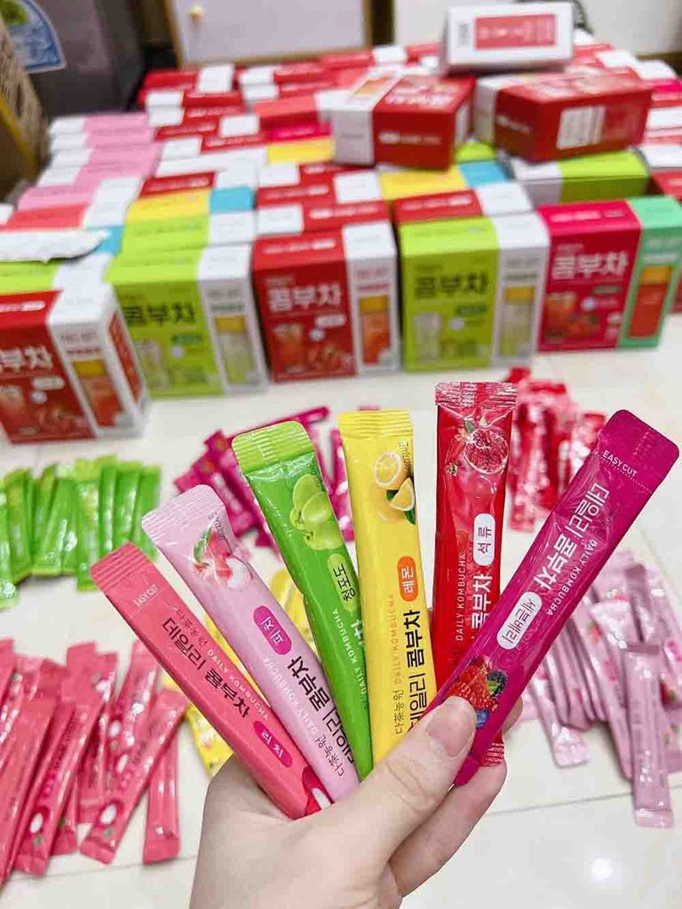 Trà Kombucha Danongwon Daily Hàn Quốc hộp 20 gói kèm bình nước