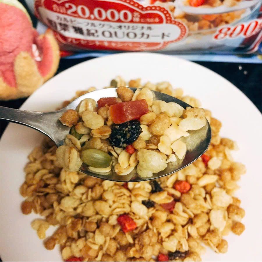 Ngũ Cốc Calbee Nhật Bản 750g - Ngũ cốc dinh dưỡng cao từ hạt trái cây sấy khô, bổ sung vitamin và chất xơ cho cả gia đình