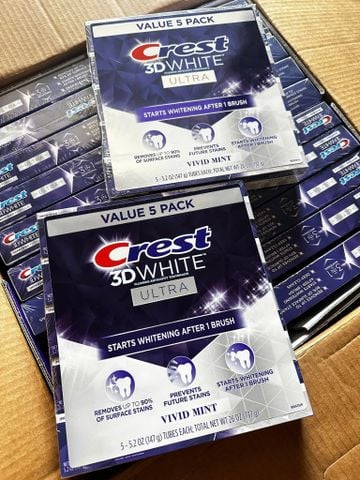 Kem đánh răng Crest 3D White Vivid Mint Ultra 147g