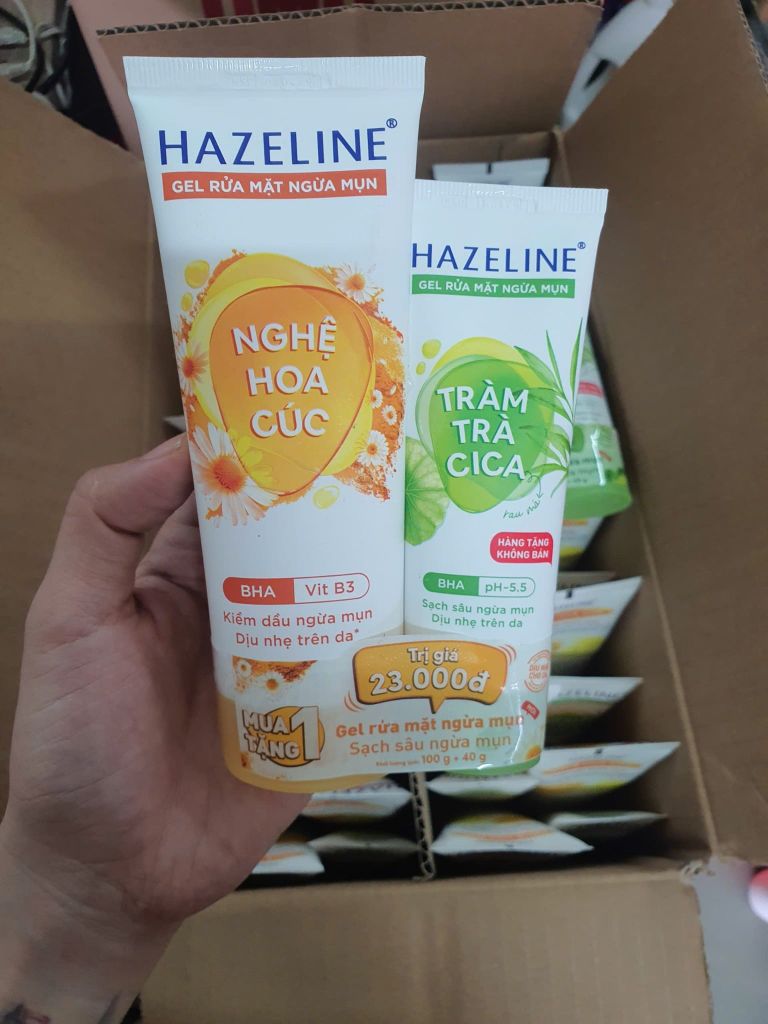 Sữa Rửa Mặt Hazeline Giảm Mụn Nghệ Hoa Cúc 100g [tặng 1 SRM Tràm Trà Cica 40gr]