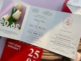  Thiệp Cưới "Cửa Sổ Hạnh Phúc" - Thiết Kế Die-cut Đỏ Đô Tinh Xảo 