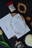  Thiệp Cưới Lời Thề Tối Giản - Pure Red Monogram 