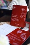  Thiệp Cưới "Hồng Ân Vĩnh Cửu" - Sắc Đỏ Quyến Rũ & Nét Hoa Hiện Đại 