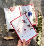  Thiệp Cưới Khoảnh Khắc Vĩnh Cửu - In Ảnh & Hoa Hồng Đỏ Rực Rỡ 