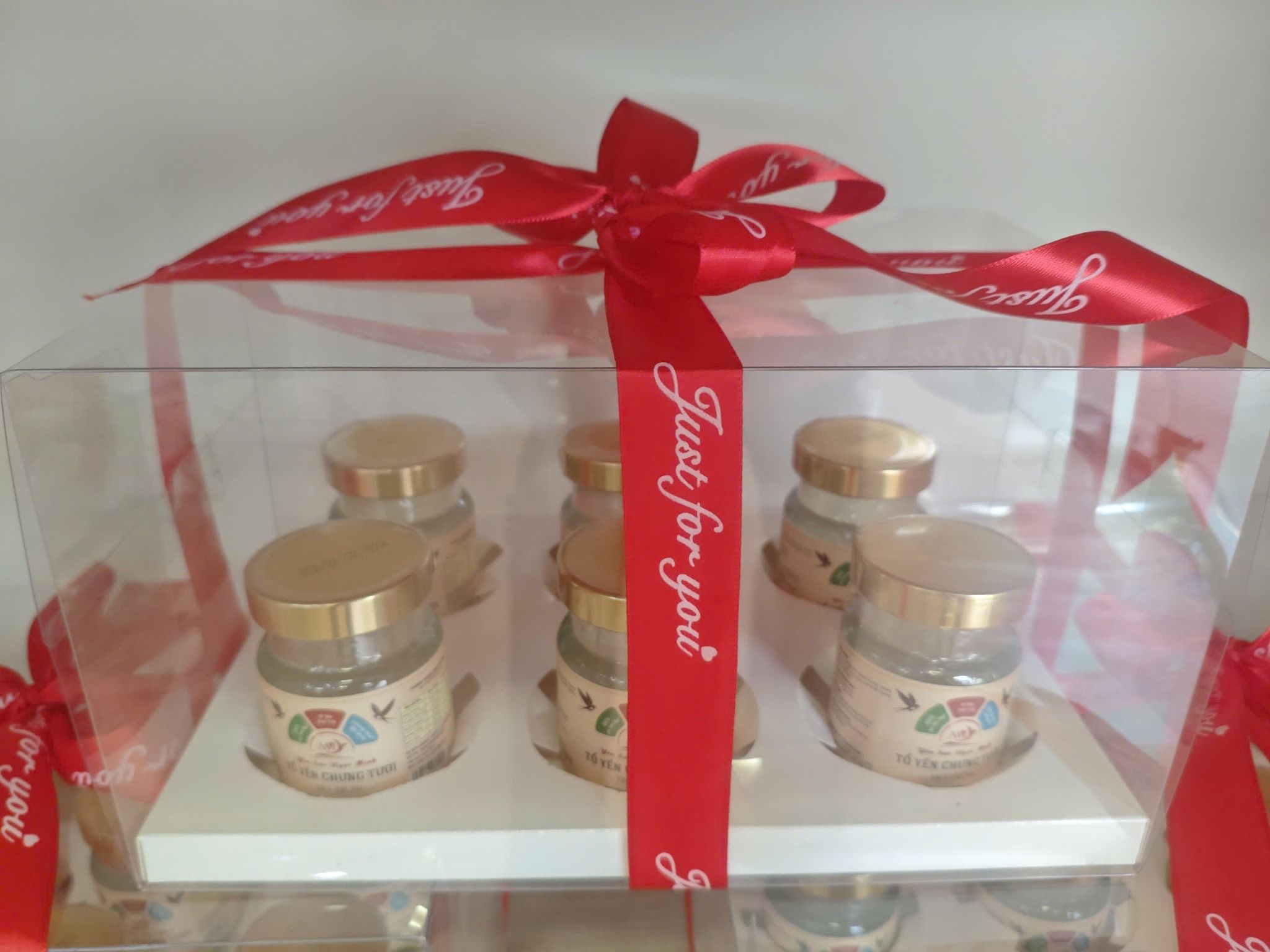  Set Quà 6 Hũ Nước Yến Đường Phèn Lá Dứa 1Gr 