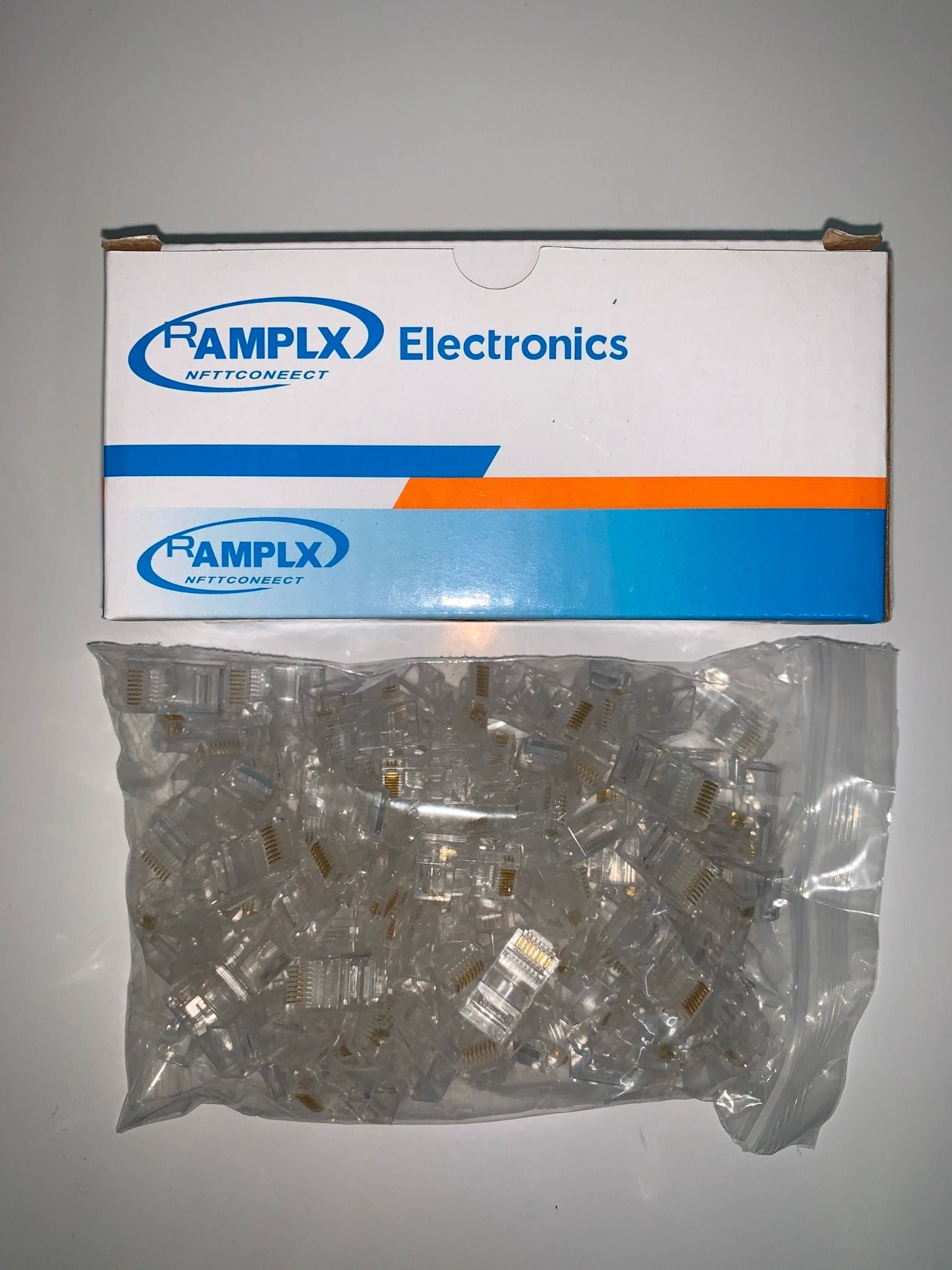 ĐẦU RJ45 AMPLX Cat5 100c/bịch