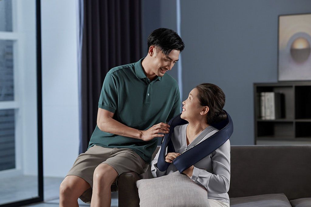  Đai Massage Cổ Vai Lưng Philips PPM3521 