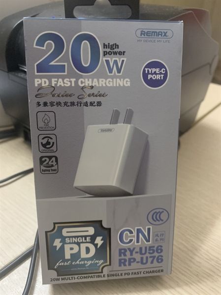  Củ Sạc Nhanh Remax RP-U79 20W 