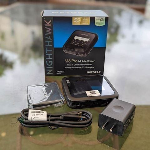 Bộ Phát Wifi 4G/5G Netgear Nighthawk M6 Băng Tần Kép Tốc Độ 3.6Gbps 