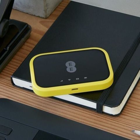  Bộ Phát Wifi 4G Alcatel EE70 4G 300Mbps 