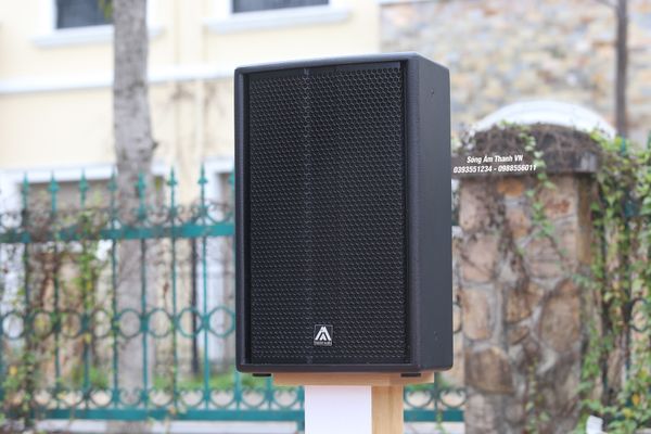 Loa Master LN10X
