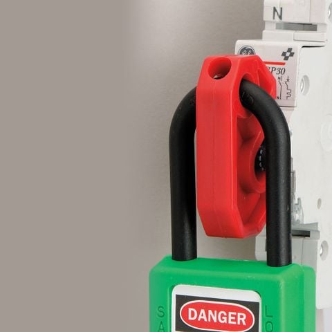  S2393 MasterLock - Khóa cầu dao điện thu nhỏ, loại đa năng ( Electrical Lockout ) 