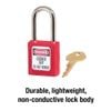 Móc khóa 38mm, hiệu Master Lock 410RED (kích thước: 38mm x 44mm x 38mm)