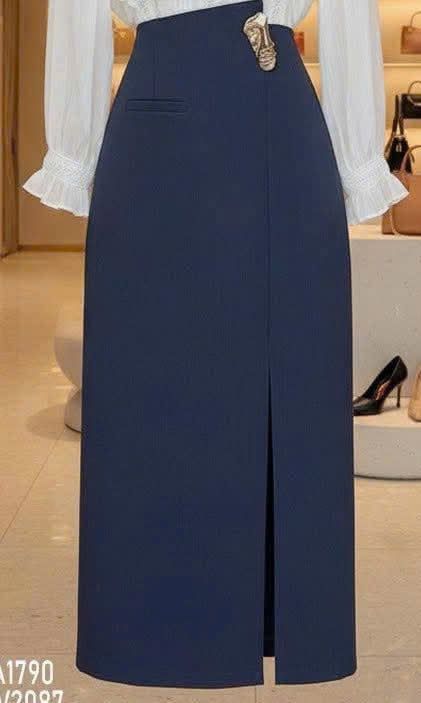 Chân Váy Mặt Nạ 81Cm CV2087