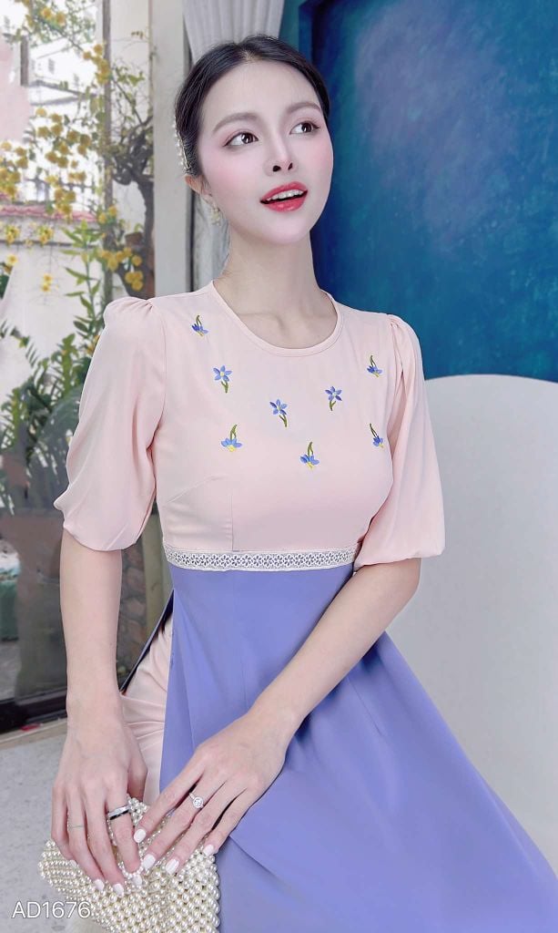 Áo Dài Hoa Thêu Nối Eo AD9001.1676 (áo lẻ)