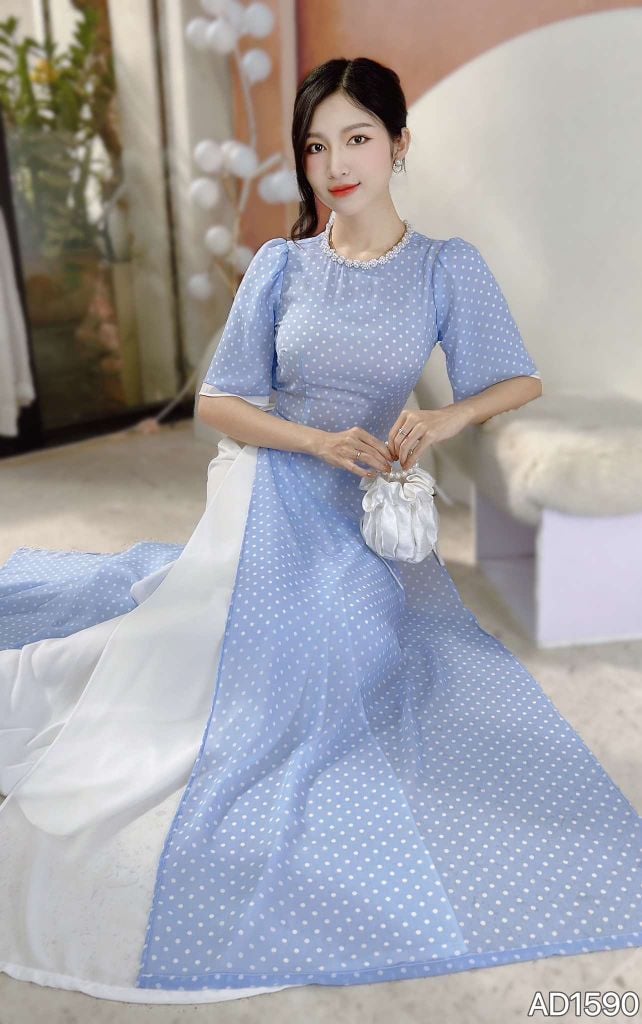 Áo Dài 4T Cổ Cườm Bọt Biển AD1590 (áo lẻ)