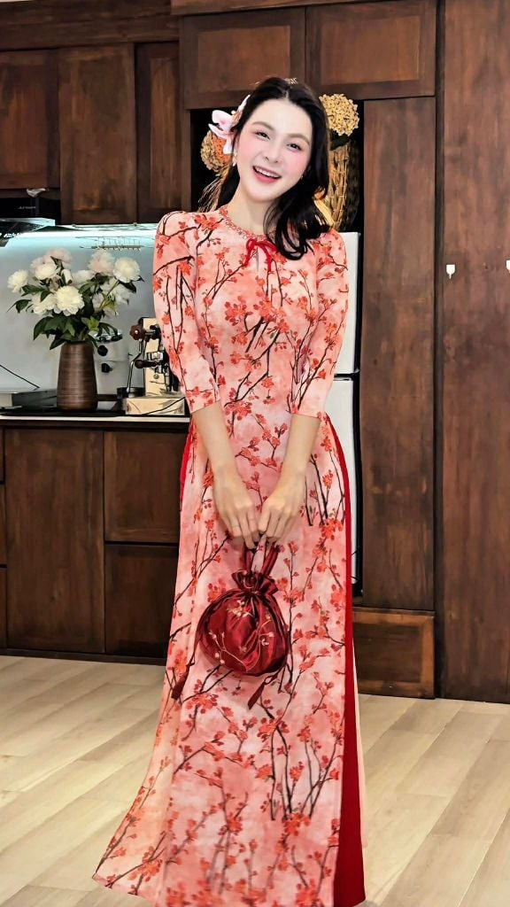 Áo Dài 4 Tà Đóa Hoa Đào Rơi AD2019 (áo lẻ)