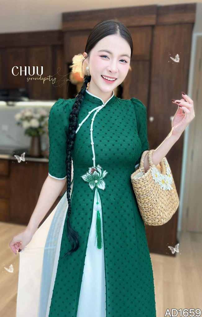 Áo Dài 4 Tà Sen Thêu 3D (PK) AD1659 (Áo lẻ)
