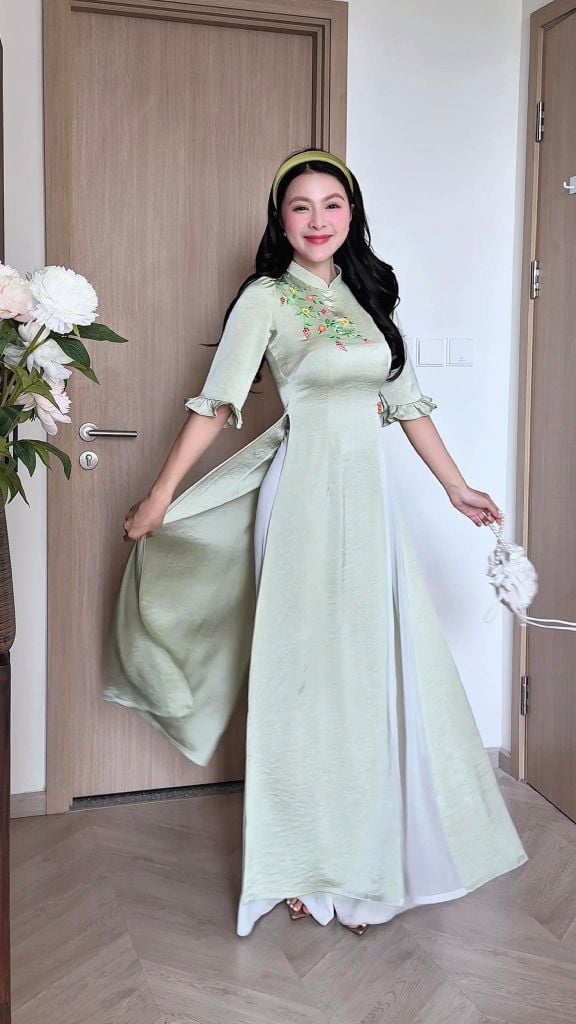 Áo Dài 2 Tà+ Việt Quốc AD3047 (Áo lẻ)