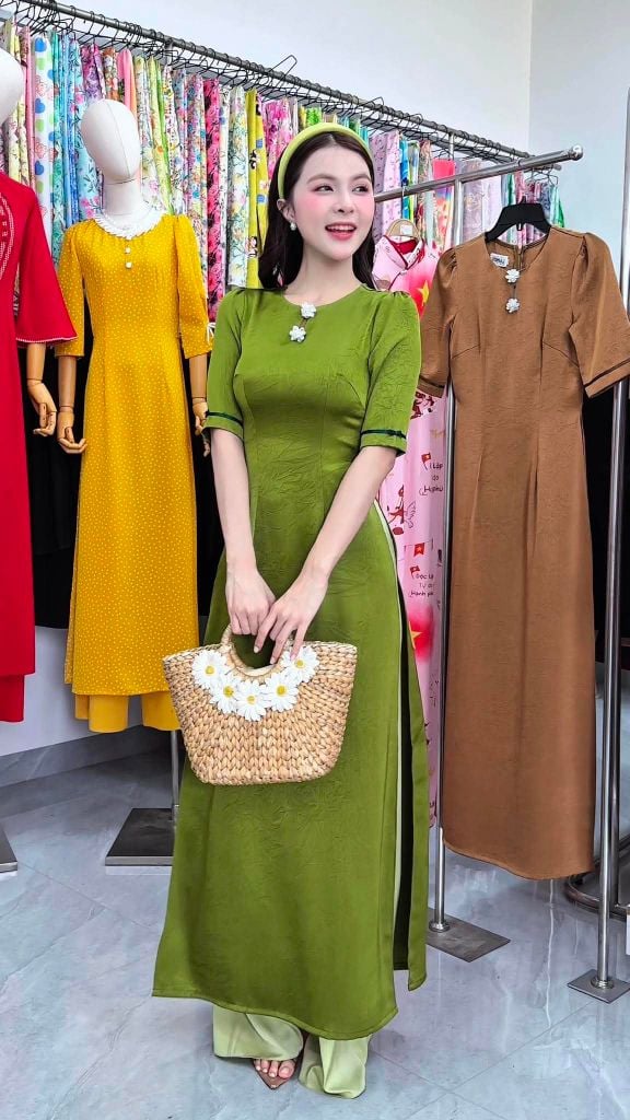 Áo Dài Hoa Đóa Luna Kèm Phụ Kiện AD3088 (Áo lẻ)