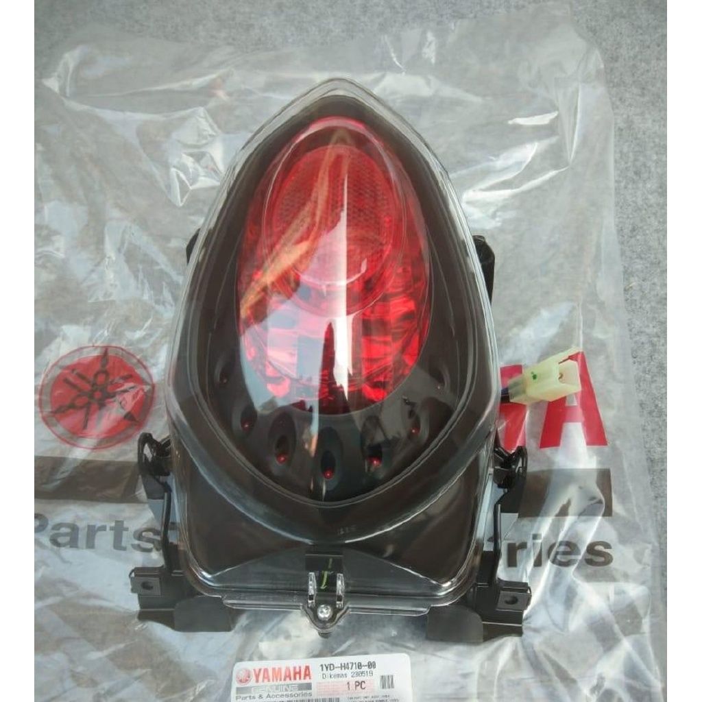  Đèn đuôi Fino Grand chính hãng Yamaha 