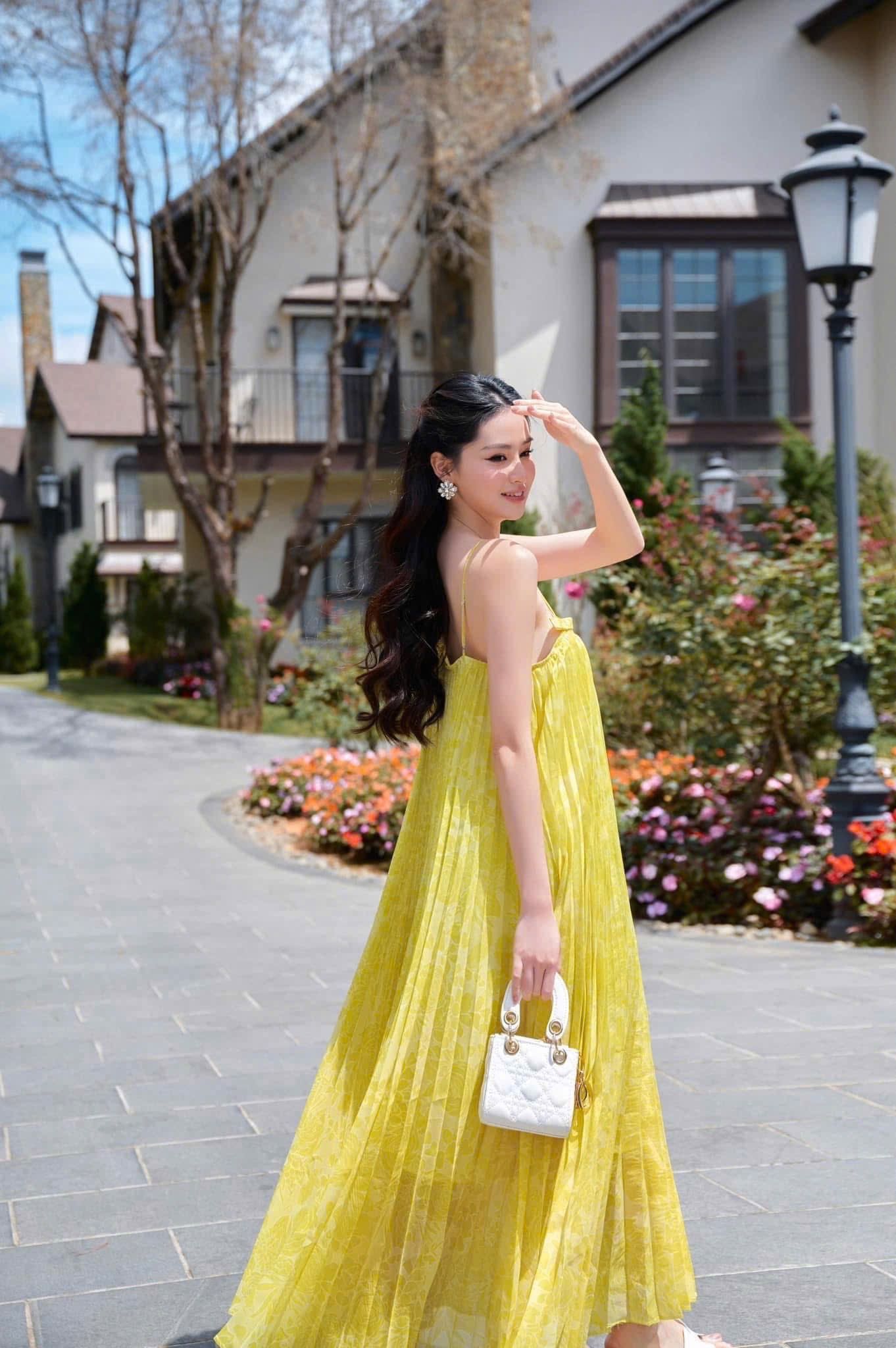  Váy đi biển xanh chuối 