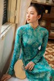  Áo dài truyền thống Hà Cúc xanh 