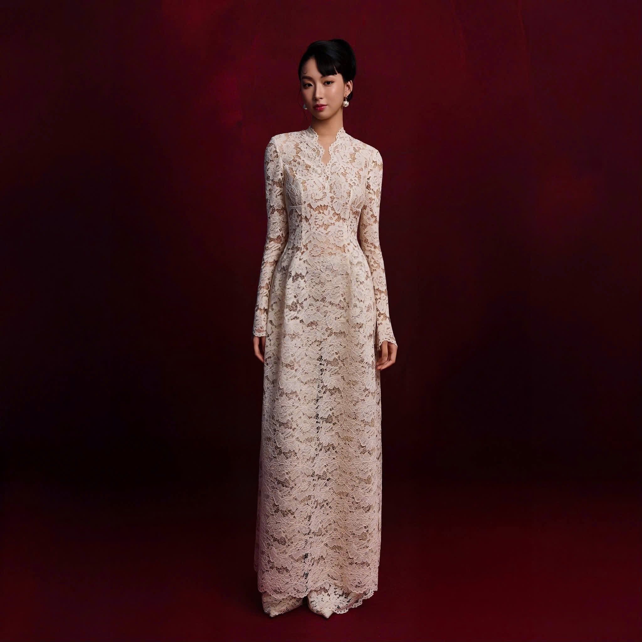  Grace V Ao Dai 