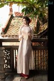  Áo dài Vân Chi 