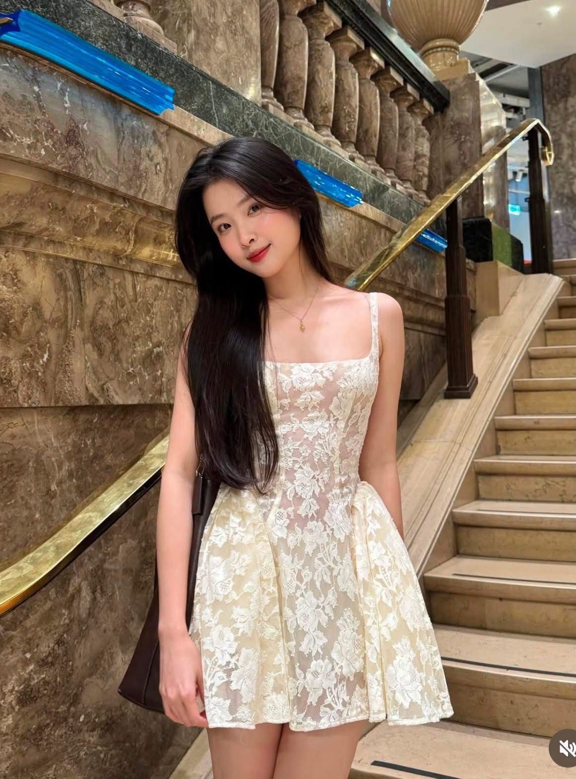 Váy ngắn hai dây Huong Boutique 