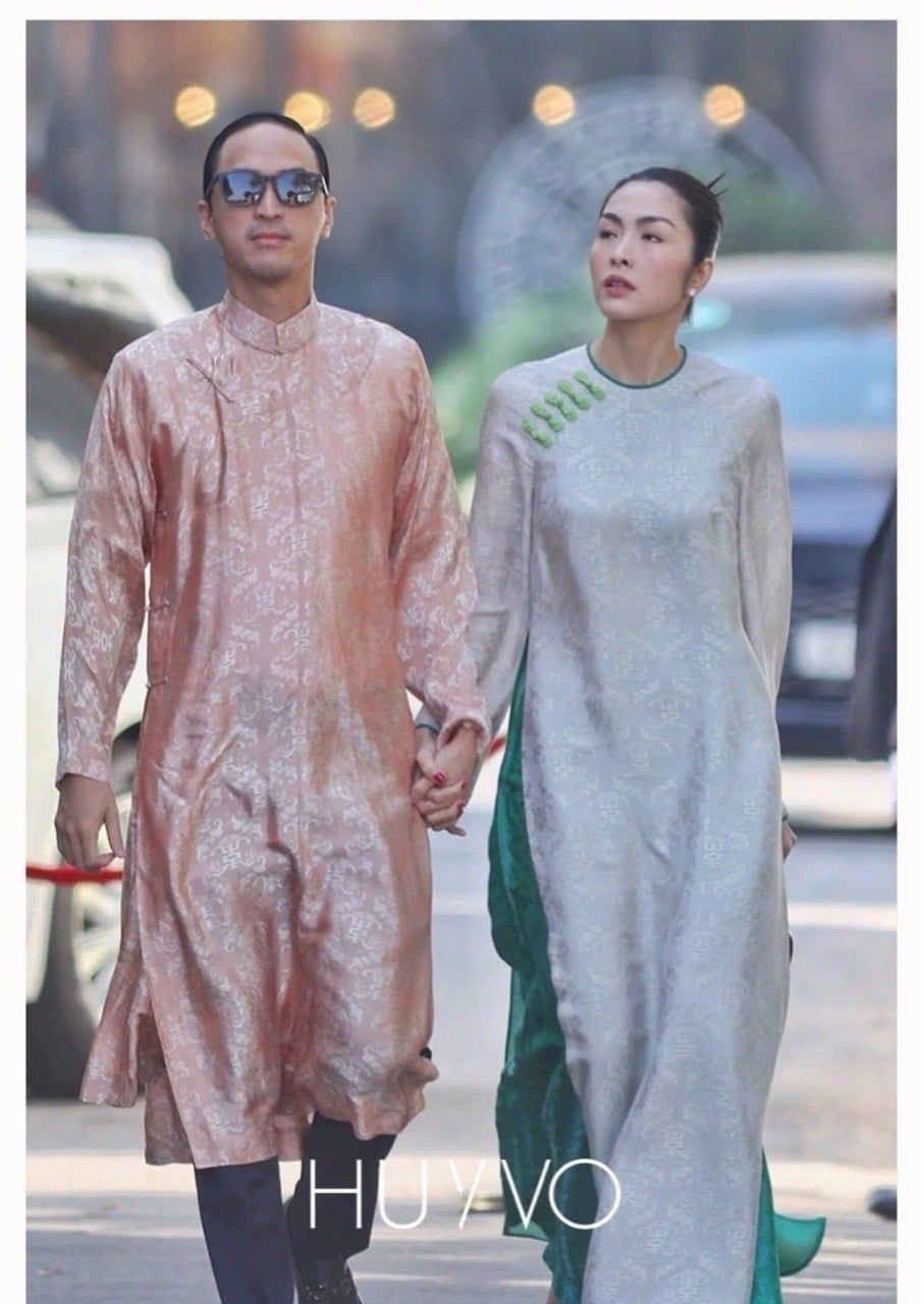  Áo dài Tăng Thanh Hà 