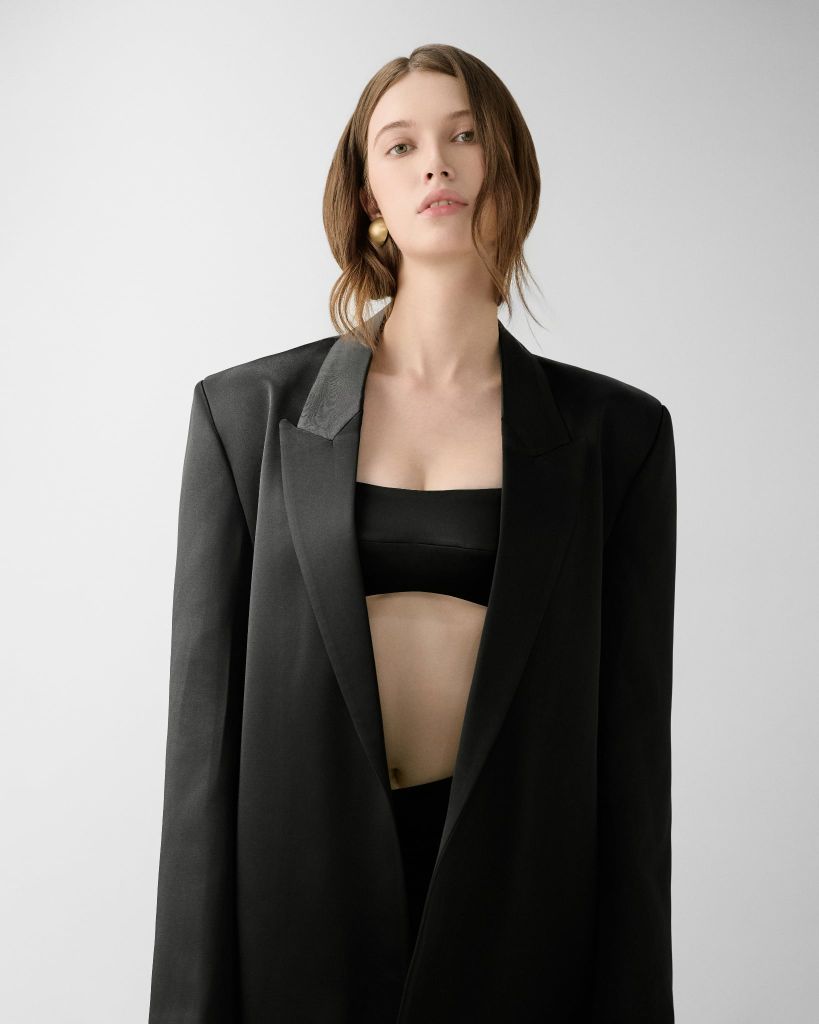 HESI VEST