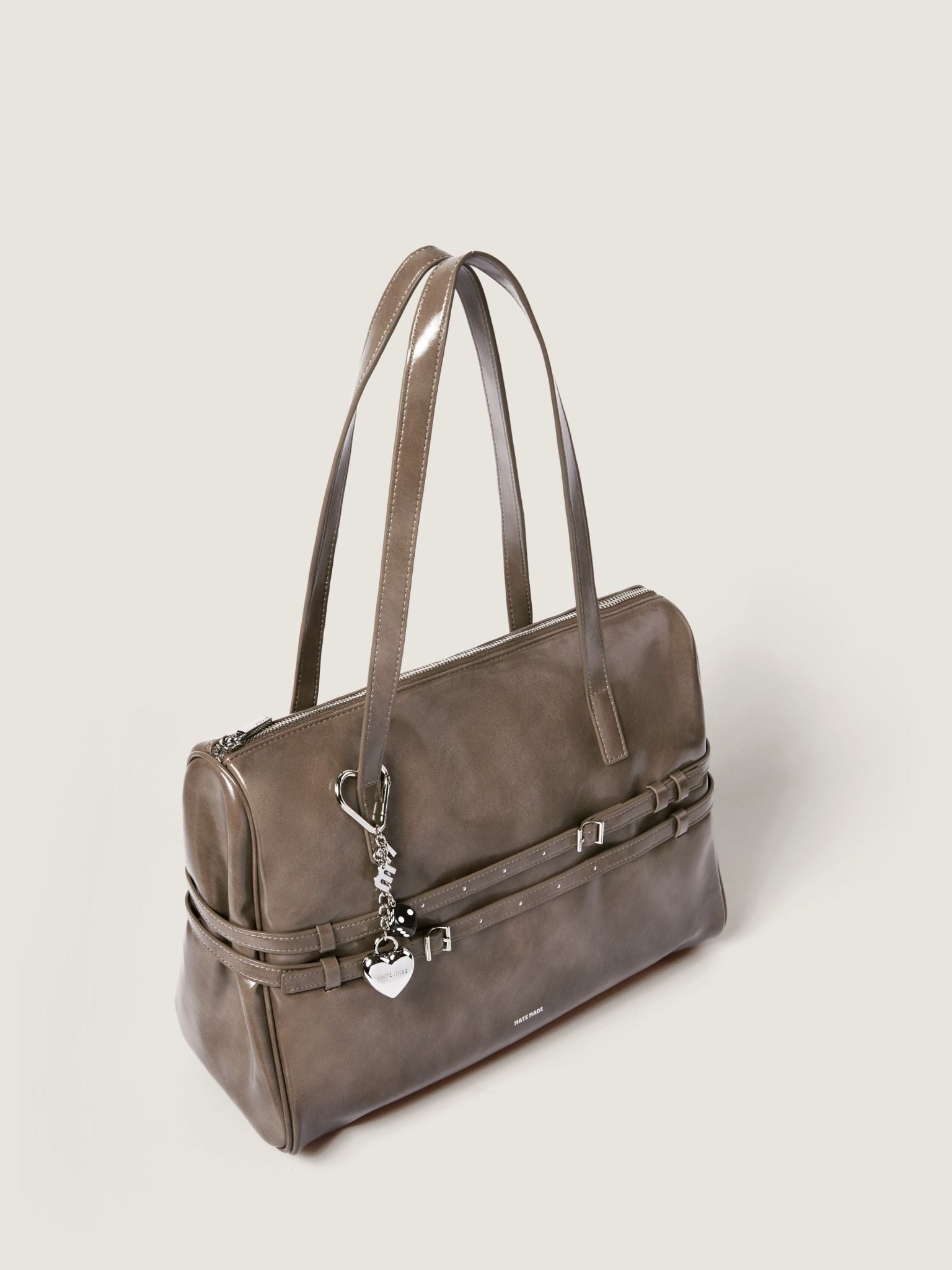  BTS - TOT MELLOW Tote Quai Ngang Sz 40 