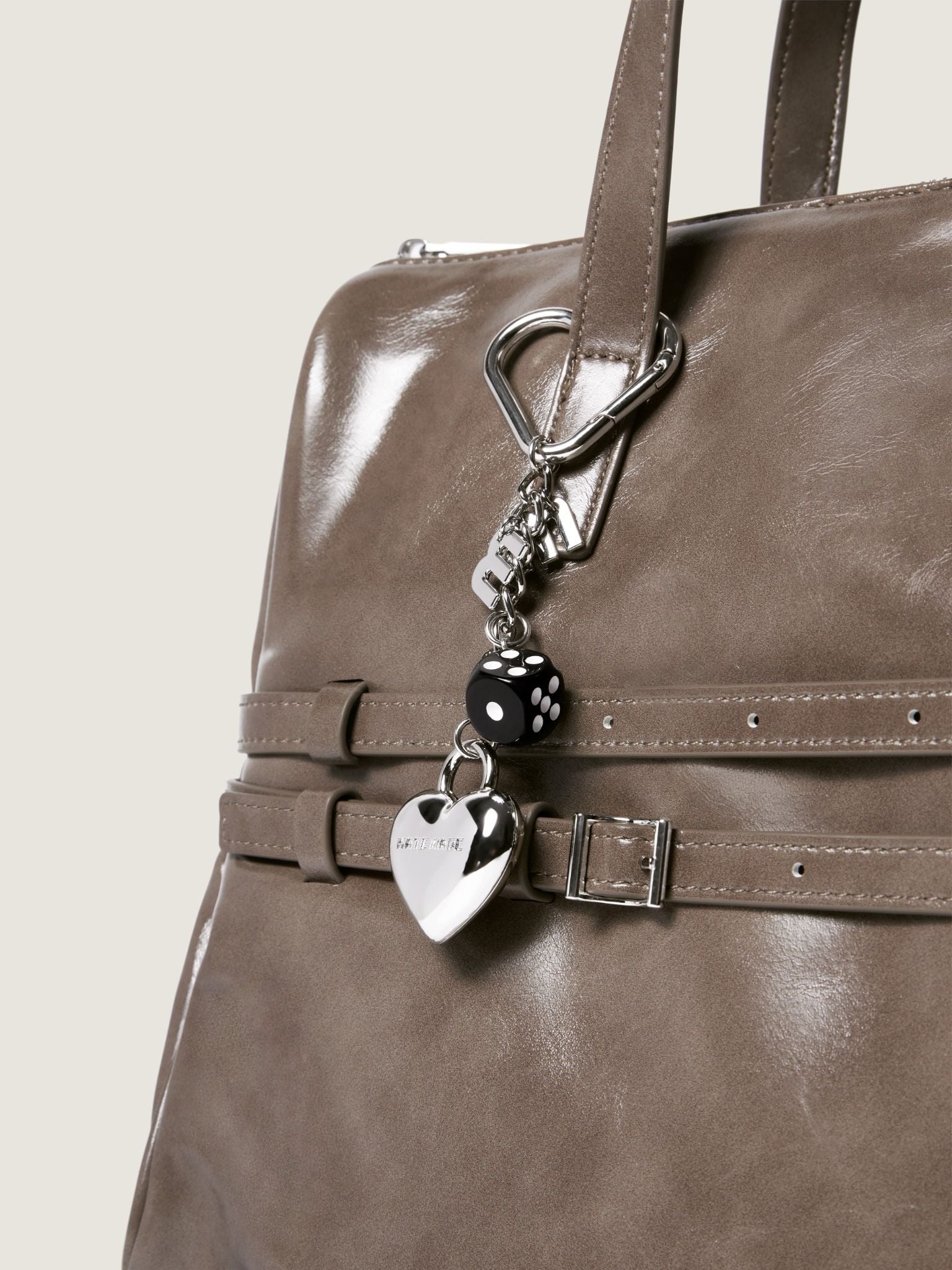  BTS - TOT MELLOW Tote Quai Ngang Sz 40 