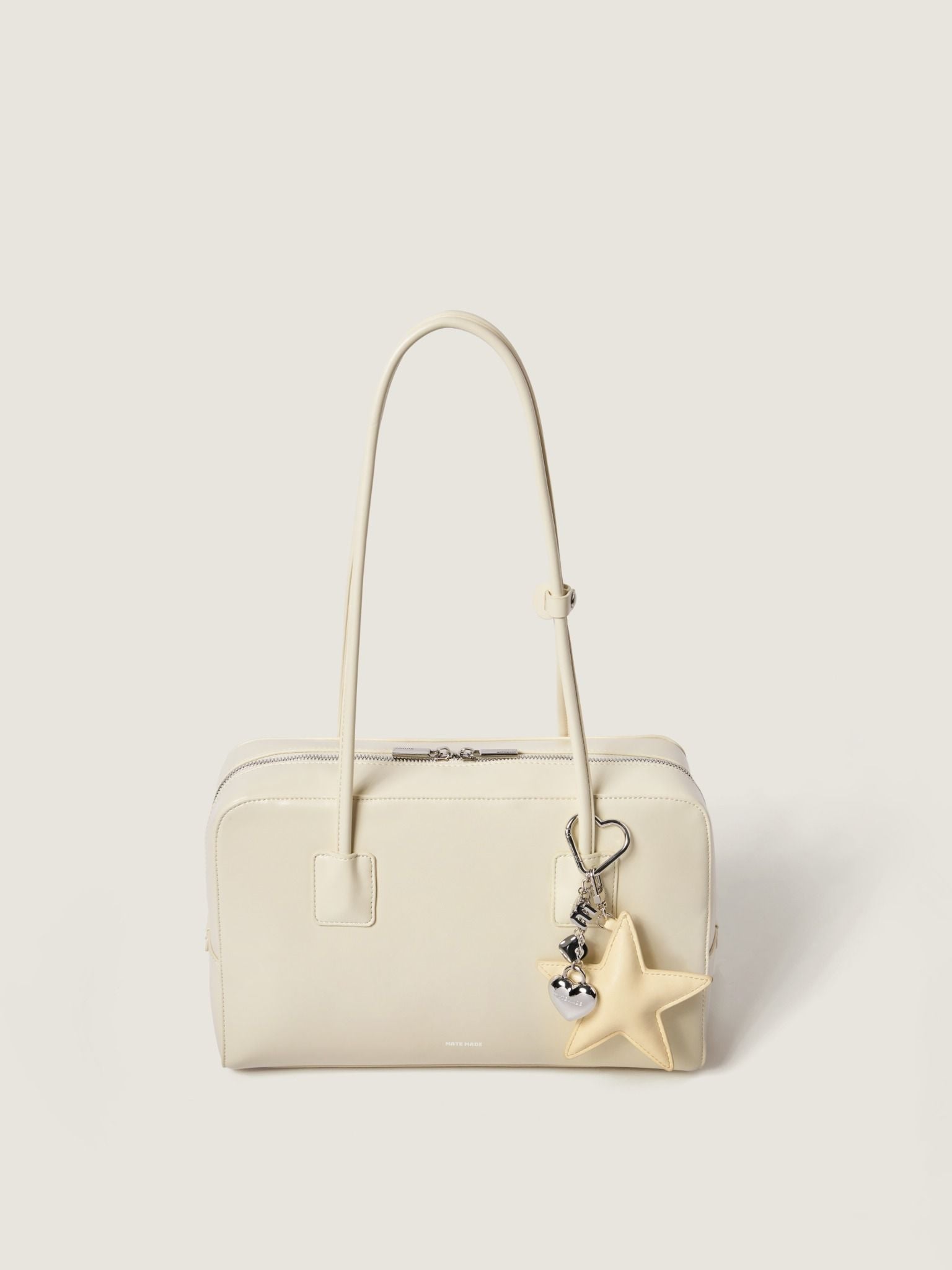  BTS - TOT BUDDY Tote Quai Tròn Sz 37 