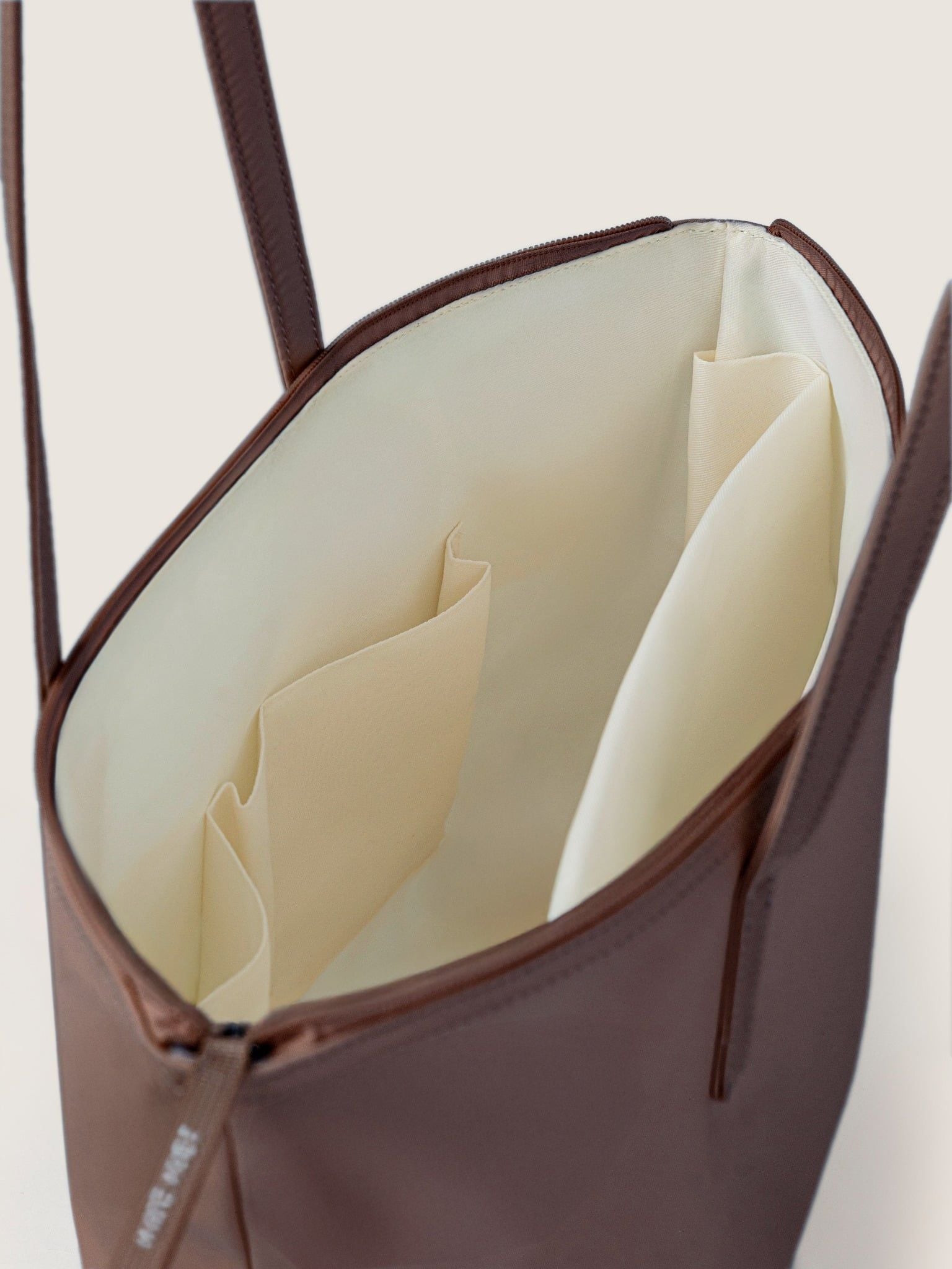  TÚI TOTE DÙ AIRY 